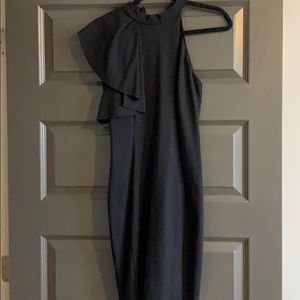 Black one sleeve detailed dress